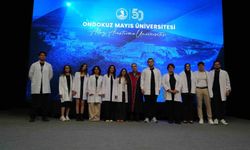 OMÜ Tıp Fakültesi'nde 250 Öğrenci Beyaz Önlük Giydi