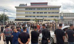 Osmaniye'deki Okulda Silahlı Saldırı: Öğretmenin Yeğeni Tarafından Vurulması Panik Yarattı