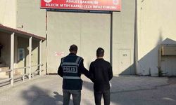 Polis Kılığındaki Dolandırıcı, Altın ve Nakitle Kaçtı