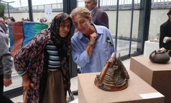 Rize'de Sanat Dolu Bir Etkinlik: 'Çılgın Çaydanlıklar' Sergisi Açıldı
