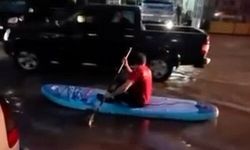 Sakarya'da Sağanak Yağışlar Sonrası SUP ile Eğlenceli Anlar