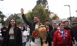 Şampiyon Sporculara Coşkulu Karşılama Töreni