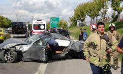 Sancaktepe'de BMW Takla Attı: 1 Kişi Ağır Yaralı