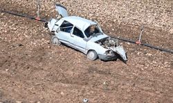 Şarampole Devrilen Otomobilde Bebek Hayatını Kaybetti, 6 Kişi Yaralandı