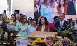 Tekirdağ'da Uluslararası Gastronomi ve Bağcılık Festivali Coşkuyla Başladı