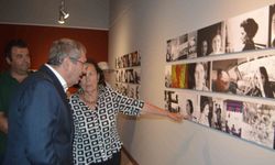 Teoman Madra'nın Sanat Mirası Ayvalık'ta Yeniden Sergileniyor