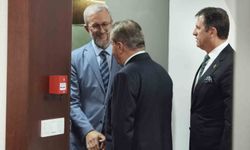 Ukrayna Büyükelçisi Celalov, BBP Lideri Destici'yi ağırladı