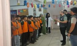 Uludere'de Öğrencilere Kuduz Eğitimi Verildi