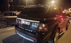 Ümraniye'de dört araçlı trafik kazası: 3 yaralı ve bir kaçak sürücü