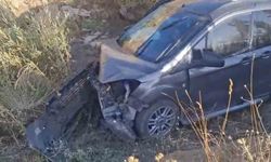 Yüksekova-Van Karayolunda Trafik Kazası: 4 Yaralı