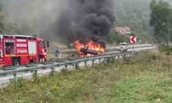 Zonguldak'ta Kontrolden Çıkan Araç Takla Attı ve Alevlere Düştü: 1 Yaralı