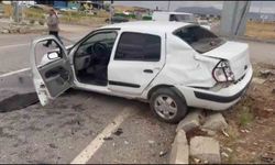 Adıyaman'da Feci Kaza: İki Araç Çarpıştı, 5 Yaralı