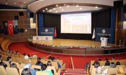 ADÜ'de Yeni Öğrencilere Oryantasyon Programları Devam Ediyor