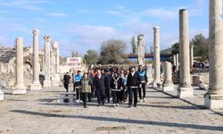 Afrodisias'ta Sağlıklı Yaşam İçin Farkındalık Yürüyüşü Düzenlendi
