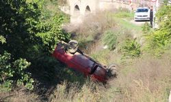Amasya'da minibüs dereye uçtu, 9 kişi yaralandı