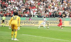 Amed Sportif Faaliyetler ve Konyaspor, ilk yarıda golsüz berabere