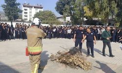 Antakya'da öğrencilere yangın eğitimi verildi