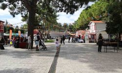 Antalya Çocuk Festivali'nde aileler eğlenceli etkinlikler yaşadı