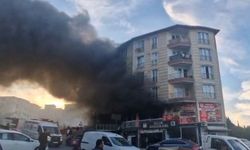 Arnavutköy'deki Restoranda Korkutan Yangın