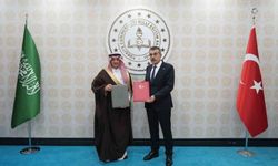 Bakan Tekin, Suudi Arabistanlı mevkidaşıyla eğitim iş birliğini görüştü