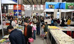 Balıkesir Kitap Fuarı, 40 bin ziyaretçiyle büyük ilgi gördü