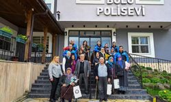 Bolu'da Polis Eşleri, Dünya Yaşlılar Günü'nde Yaşlılarla Bir Araya Geldi