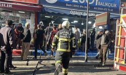 Burdur'daki balıkçıda bacada yangın, satışlar devam etti