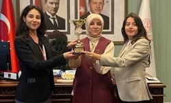 Düzce Valiliği Kadın Masa Tenisi Takımı, il birincisi oldu