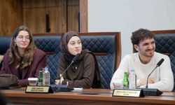 EBYÜ'de Rektör Kuyrukluyıldız, Öğrenci Taleplerini Dinledi
