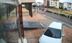 Elazığ'da İki Araç Çarpıştı: 3 Yaralı Güvenlik Kamerasında