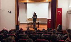 Erzincan'da SİBERAY Programı ile gençlere dijital güvenlik eğitimi