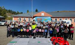 Erzurum'da Jandarma, Okul Çevrelerinde Güvenlik Denetimi Yapıyor