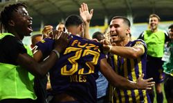 Eyüpspor ve Göztepe, Süper Lig'de 5. Kez Karşı Karşıya Geliyor