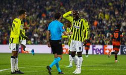 Fenerbahçe, Slavia Prag ile 2-2 berabere kalarak puan aldı