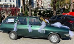 Hayırsever 1982 model aracı cami inşaatı için bağışladı