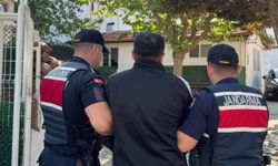 İzmir'de 10 Yıl Hapis Cezası Olan Firari Jandarma Tarafından Yakalandı