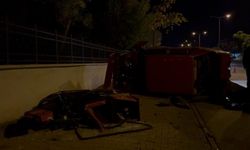 Karşı Yolda Facia: Otomobil Motosiklete Çarptı, 1 Kişi Ağır Yaralandı