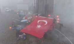 Kartepe'de Türk bayrağı zirveye ulaştırıldı