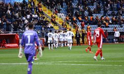 Kasımpaşa, Samsunspor'u 2-1 ile geçerek ilk yarıyı önde kapadı