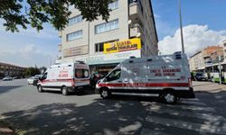 Kayseri'de Akrabasını Bıçaklayan Şüpheli, Kaçarken Halk Otobüsüne Çarptı