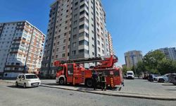 Kayseri'de Apartmanda Yangın Korkusu: Bir Kişi Dumandan Etkilendi