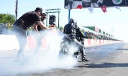 Kepez'de Türkiye MotoDrag Şampiyonası 4. ayağı devam ediyor