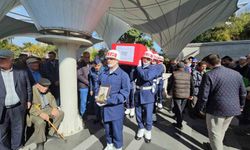 Kıbrıs gazisi Rafet Toker, Kayseri'de son yolculuğuna uğurlandı