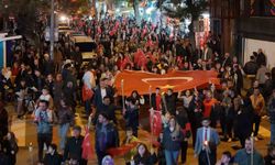 Kırıkkale'de Cumhuriyet Bayramı fener alayı ve konserle kutlandı