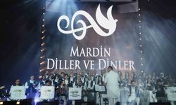 Mardin Diller ve Dinler Korosu, Kültür Yolu Festivali'nde sahne aldı