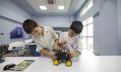 Mersinli öğrenciler robotik kodlama yarışmalarında başarı elde etti