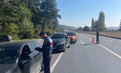Muğla'da Jandarma tarafından bir haftada 27 bin 741 araç denetlendi