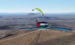 Mustafa Ulutaş, Konya'da Yamaç Paraşütüyle Filistin Bayrağı Açtı