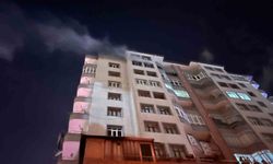 Niğde'de 9. katta çıkan yangın sonucu 5 kişi hastaneye kaldırıldı