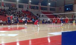 Onikişubat Belediyespor, Efeler Ligi'nde ilk galibiyetini aldı